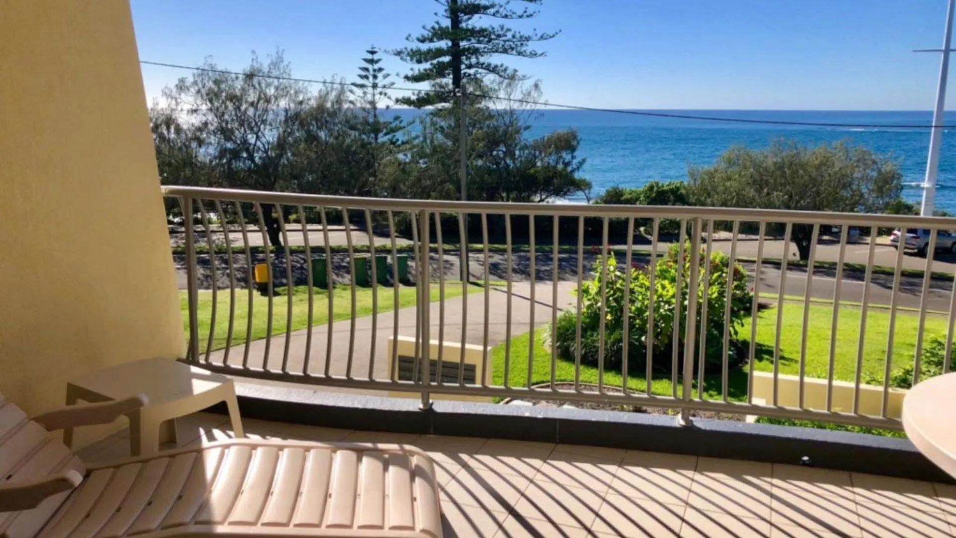 Sea Eagles Unit 4 Apartment Caloundra
